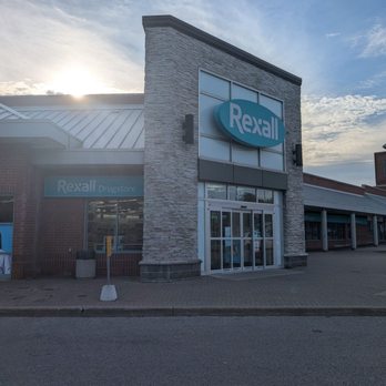 Rexall - Storefront - Drugstores Near Me - Pickering, Ontario