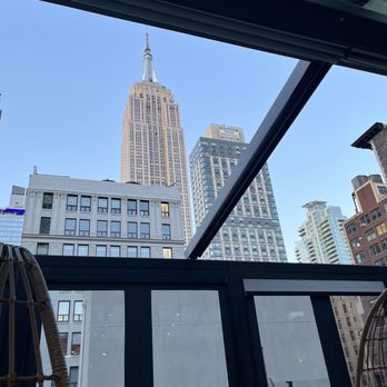 Glass Ceiling Rooftop - Lounges Near Me - New York, New York Glass Ceiling Rooftop - Lounges Near Me - New York, New York