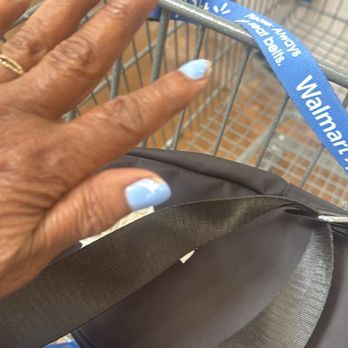 Regal Nails, Salon & Spa - Was told a 75 year old uses hands to much - Nail Salons Near Me - Carrollton, Georgia