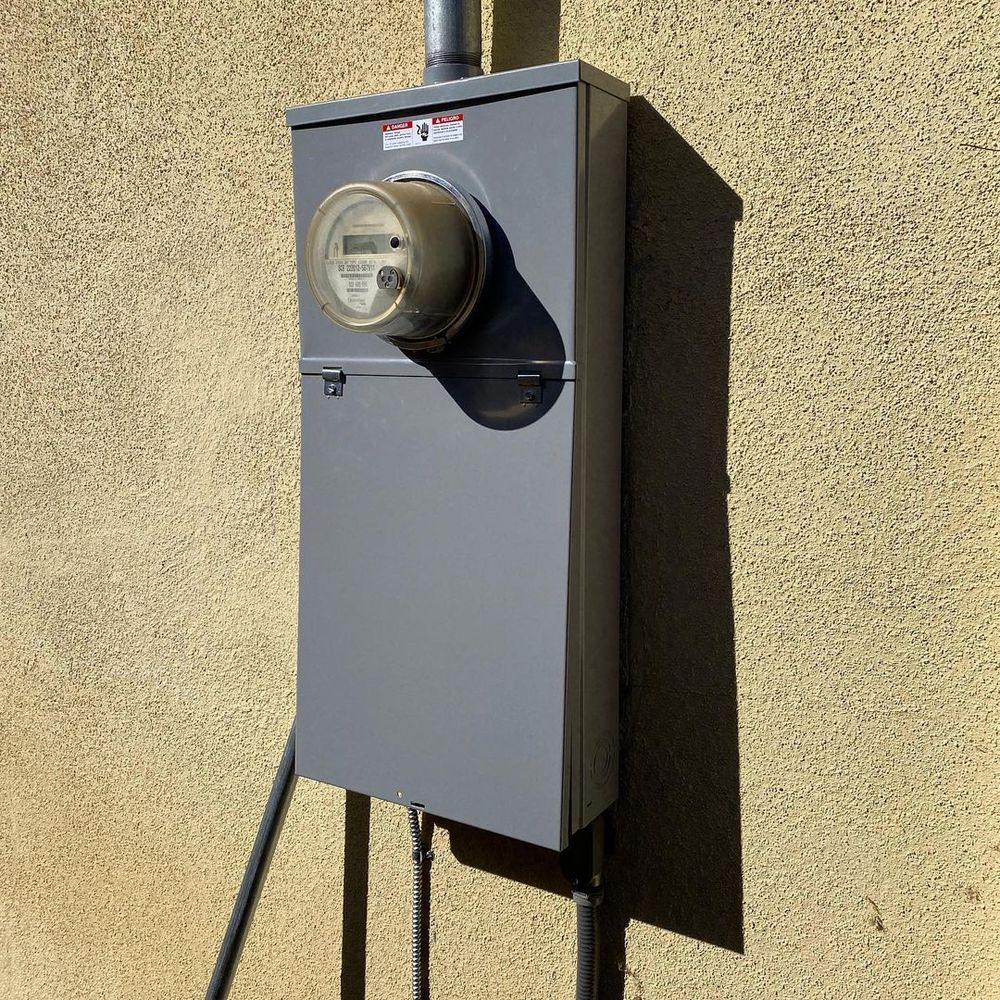 Slide of Signal Hill Electrical Repair