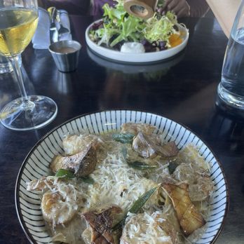 Marina Seafood Dockside Patio - Pappardelle Pasta + Beet Salad - Seafood Near Me - Berkeley, California