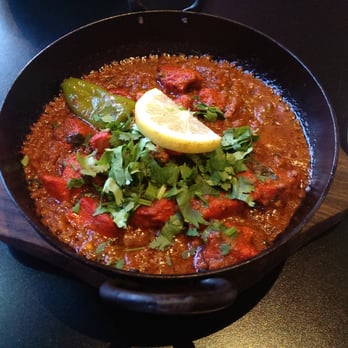 Akbar's - Chicken Tikka and Keema - Indian Near Me - Glasgow, GLG