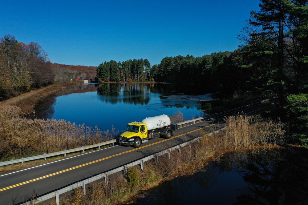 RURAL FUELS Updated October 2024 29 Reviews 7176 Main St