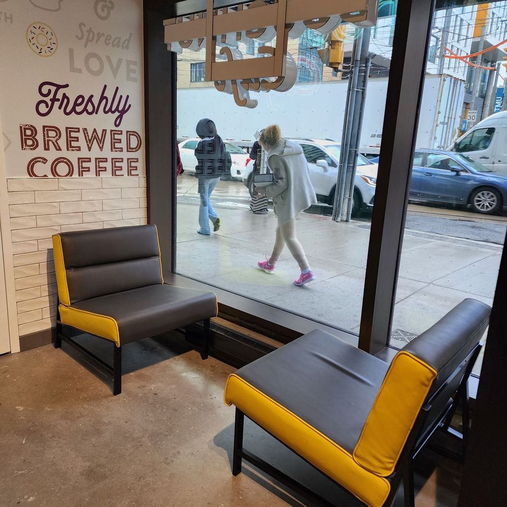 Krispy Kreme - Seating area - Donuts Near Me - Toronto, Ontario Krispy Kreme - Seating area - Donuts Near Me - Toronto, Ontario