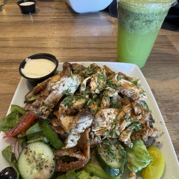 Habibi Mediterranean Grill - Chicken shawarma salad - Mediterranean Near Me - Yuma, Arizona Habibi Mediterranean Grill - Chicken shawarma salad - Mediterranean Near Me - Yuma, Arizona