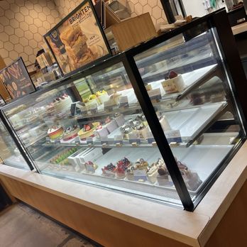 Paris Baguette - Bakeries Near Me - Austin, Texas Paris Baguette - Bakeries Near Me - Austin, Texas