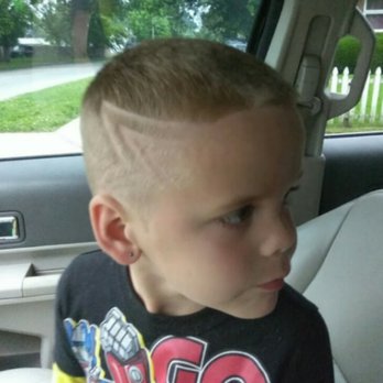 Marks Barber & Style - Cut and design 12$ - Barbers Near Me - Jeffersonville, Indiana Marks Barber & Style - Cut and design 12$ - Barbers Near Me - Jeffersonville, Indiana