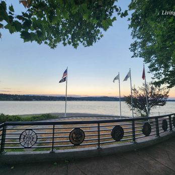 Veterans Park - Nice sunset - Parks Near Me - Lynnwood, Washington Veterans Park - Nice sunset - Parks Near Me - Lynnwood, Washington