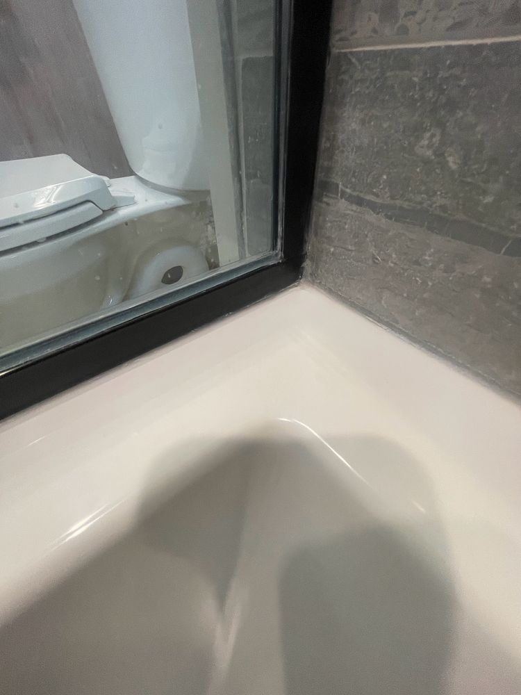 Slide of Solutions Tub & Mechanical