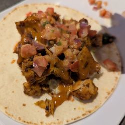 Earth, Wood & Fire - Baltimore - Blackened chicken taco