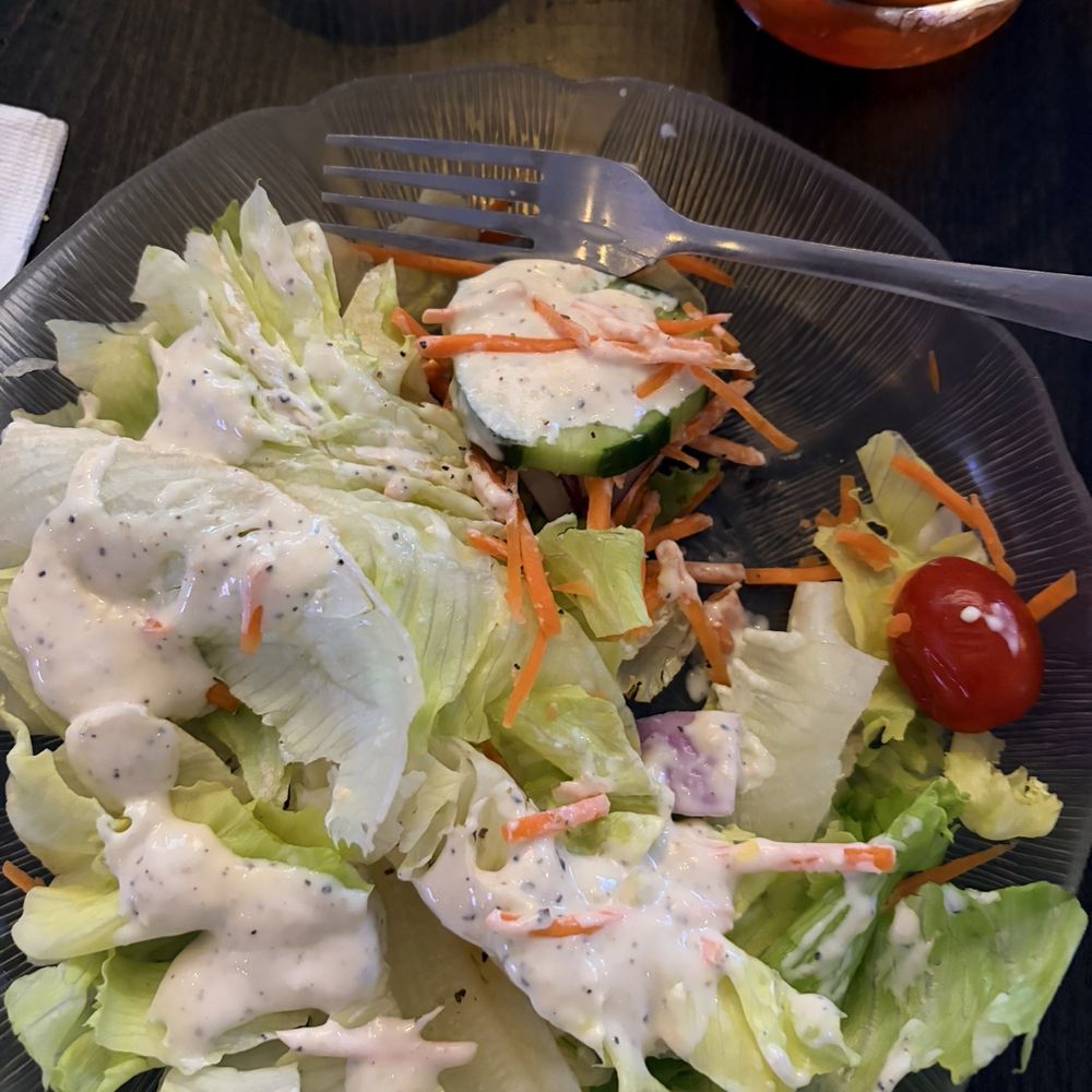 Champions Pub - Salad plate... quick yet effective!!?? - Pubs Near Me - Peabody, Massachusetts