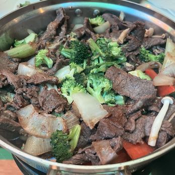 Simmer Huang KTV - Wagyu beef, short ribs, sweet potatoes, onions, broccoli, bell peppers, and celery. Added different types of mushrooms and cabbage. - Bars Near Me - Newark, California Simmer Huang KTV - Wagyu beef, short ribs, sweet potatoes, onions, broccoli, bell peppers, and celery. Added different types of mushrooms and cabbage. - Bars Near Me - Newark, California