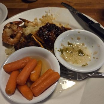 Cheddar's Scratch Kitchen - My bourbon shrimp/ salmon. The green beans and carrots were good. - American Near Me - Morristown, Tennessee Cheddar's Scratch Kitchen - My bourbon shrimp/ salmon. The green beans and carrots were good. - American Near Me - Morristown, Tennessee