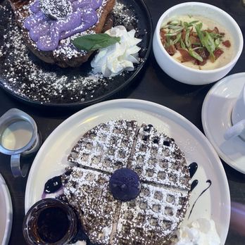 Parkside Eats - Ube French Toast, ube waffle, grits - Breakfast & Brunch Near Me - Metuchen, New Jersey