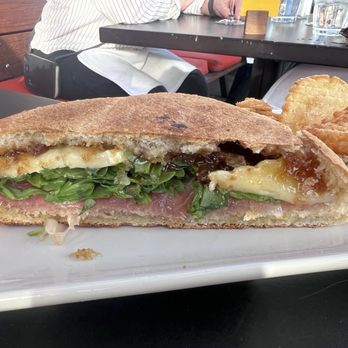 Postino East - Wine Bars Near Me - Gilbert, Arizona