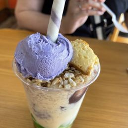 Halo-halo