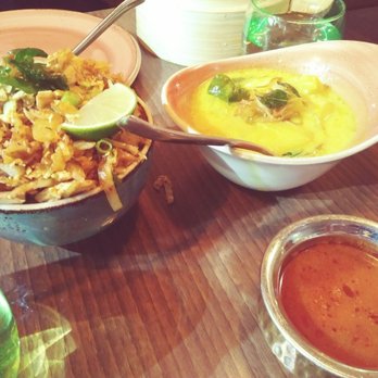 Virundhu - Chicken kothu, potato curry, steamed puttus - Sri Lankan Near Me - Pinner, XGL