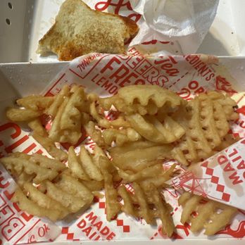 Clyde's Hot Chicken - going to the trash - Chicken Shop Near Me - Fullerton, California