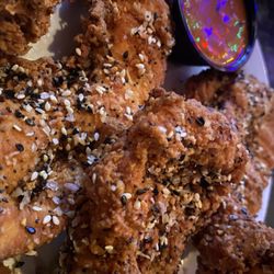 HI and DRY Bowling & Beer - Everything chicken tenders