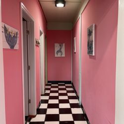Mermaid’s Dream Ice Cream - Bathroom