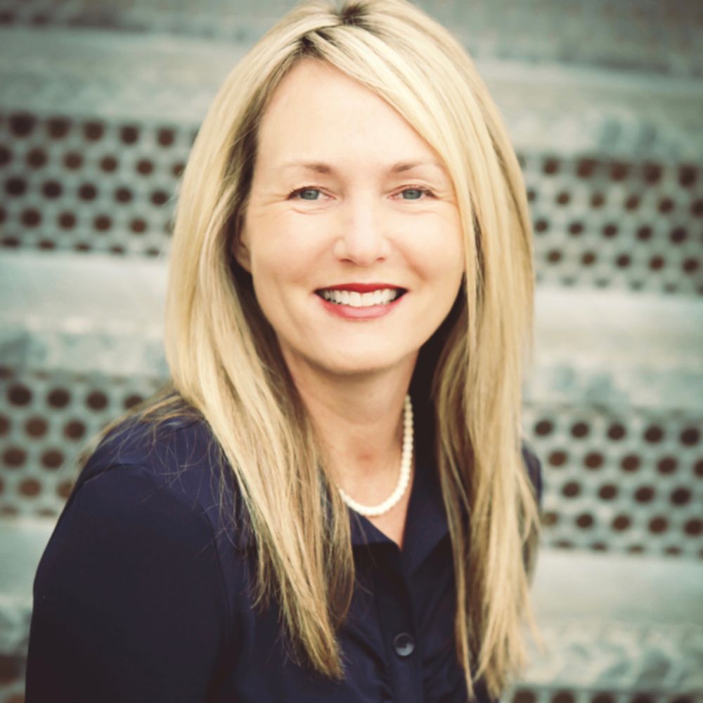 HEIDI SWANSON LYNDEN REALTY 867 Grand Ave, Saint Paul, Minnesota