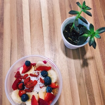 Moberi - Dragonbowl Z $7.25 - Juice Bars & Smoothies Near Me - Beaverton, Oregon Moberi - Dragonbowl Z $7.25 - Juice Bars & Smoothies Near Me - Beaverton, Oregon
