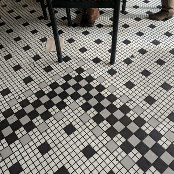 Steak ’n Shake - Gross floors - Burgers Near Me - Chattanooga, Tennessee Steak ’n Shake - Gross floors - Burgers Near Me - Chattanooga, Tennessee