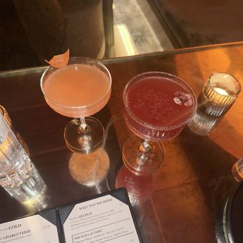 Alter Ego - I fear she's the one on right And I forget the one on the left - Speakeasies Near Me - Kailua, Hawaii Alter Ego - I fear she's the one on right And I forget the one on the left - Speakeasies Near Me - Kailua, Hawaii