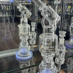 Campus Smoke Shop - LOOKAH