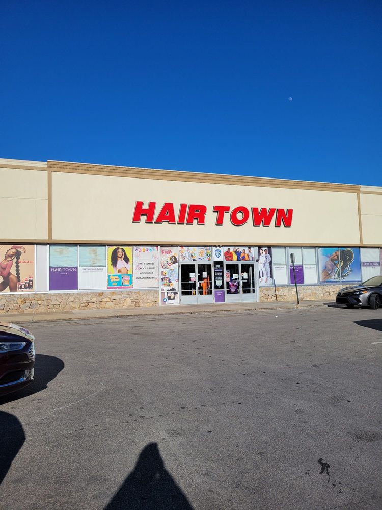 HAIR TOWN Updated September 2024 17 Photos & 42 Reviews 1000