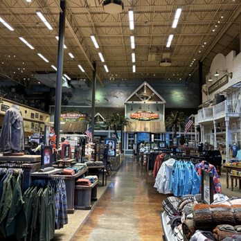 Bass Pro Shops - Hunting & Fishing Supplies Near Me - Ashland, Virginia