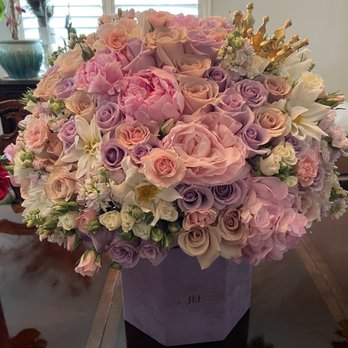 J'Adore Les Fleurs - Birthday Arrangement - Florists Near Me - Glendale, California J'Adore Les Fleurs - Birthday Arrangement - Florists Near Me - Glendale, California