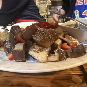 Ainslie - French Toast - Beer Gardens Near Me - Brooklyn, New York