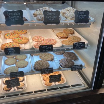 Amaretti Desserts - Desserts Near Me - Jacksonville, Florida Amaretti Desserts - Desserts Near Me - Jacksonville, Florida