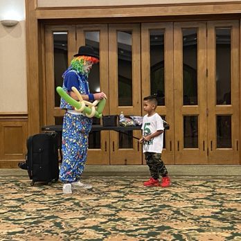 Stevo The Clown - 5th Birthday Boy at Filcom Ballroom. - Clowns Near Me