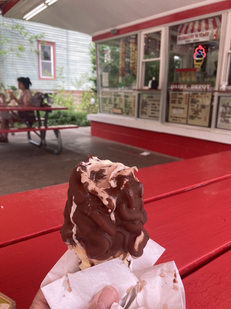 DAIRY DEPOT Updated October 2024 10 Photos & 16 Reviews 390 N