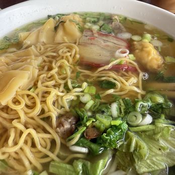 Thuy Cafe - Shrimp wonton soup - Sandwiches Near Me - Saint Petersburg, Florida Thuy Cafe - Shrimp wonton soup - Sandwiches Near Me - Saint Petersburg, Florida