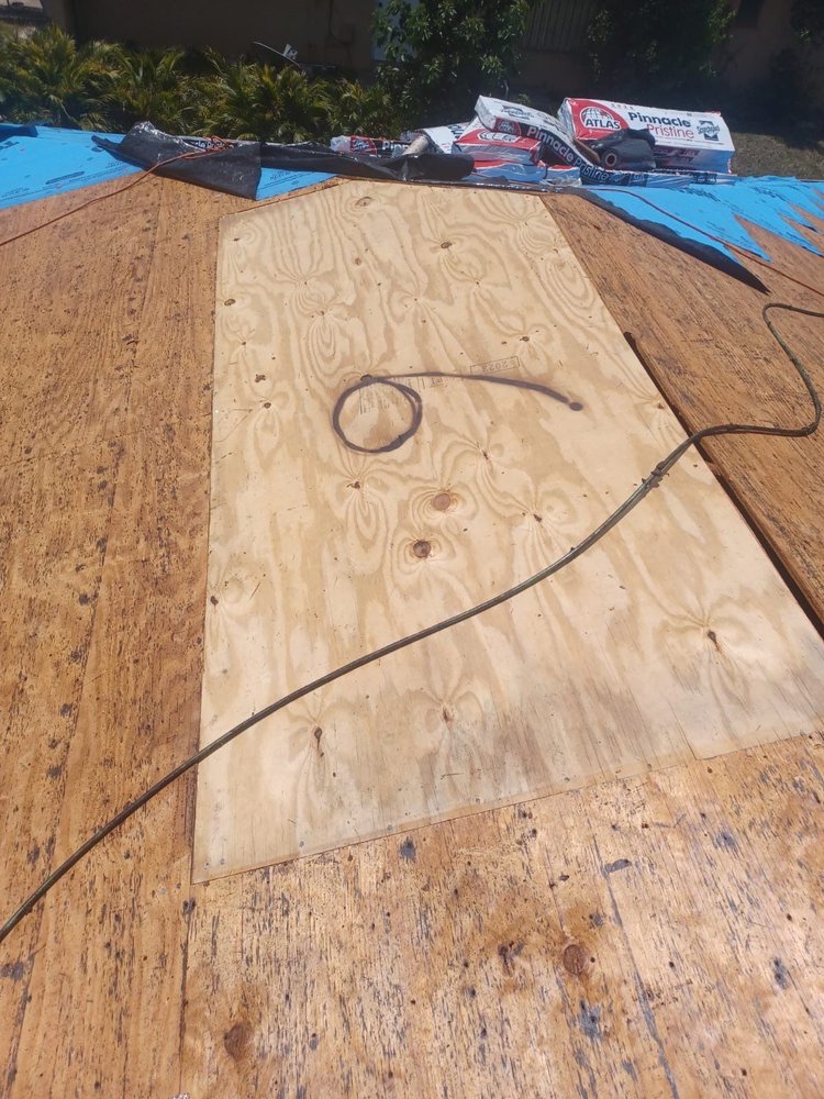 Slide of 6D Roofing & Consulting