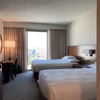 Hilton Pasadena - Two queen bed. - Hotels Near Me - Pasadena, California