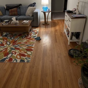 Floors Like Glass - a living room with hardwood floors - Flooring Near Me - New Hampton, New York Floors Like Glass - a living room with hardwood floors - Flooring Near Me - New Hampton, New York