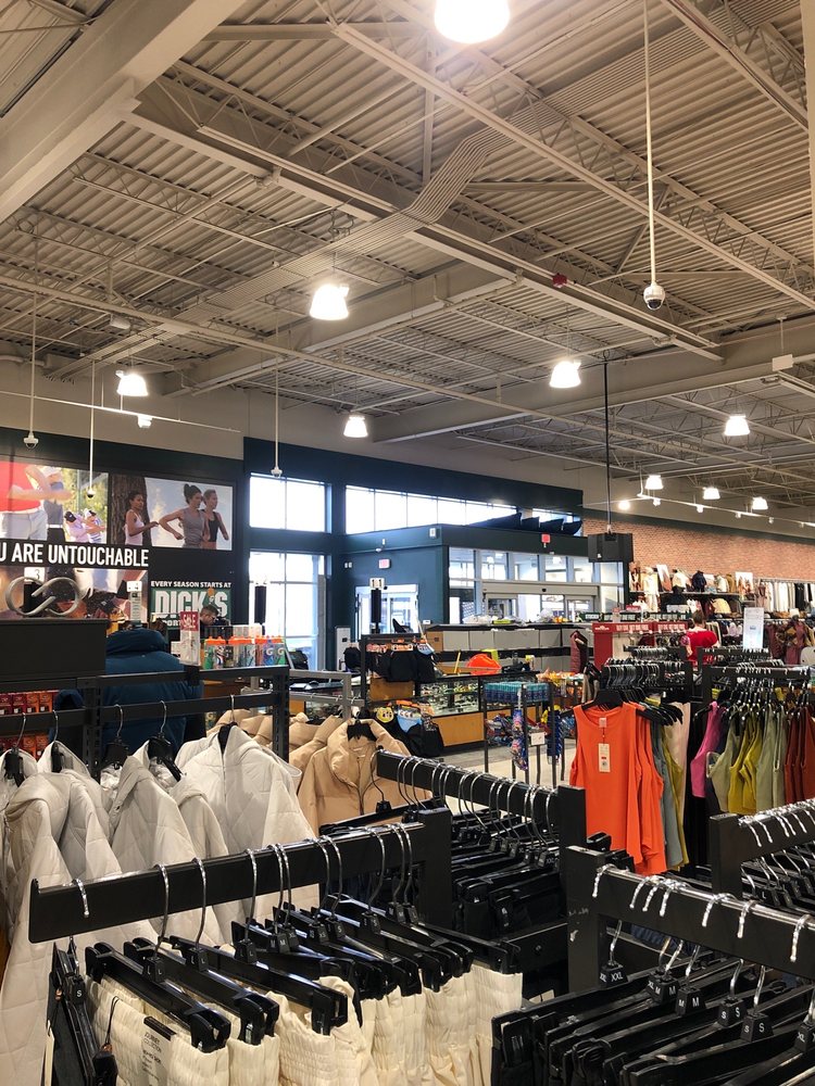 DICK’S SPORTING GOODS Updated April 2024 12 Reviews 13501