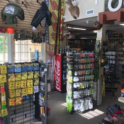 Buck Tails Outfitters - Fishing Lures, Fishing Rigs, Hats, Bow Cases and so much more