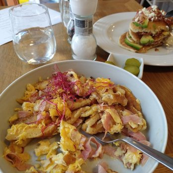 Den Noc - Bistros Near Me - Prague, Puerto Rico