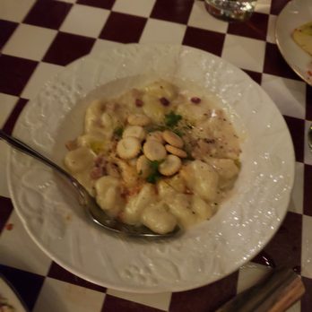 Gabbiano's - Clam Chow-fredo (some heat from the tabasco peppers) - Italian Near Me - Portland, Oregon Gabbiano's - Clam Chow-fredo (some heat from the tabasco peppers) - Italian Near Me - Portland, Oregon