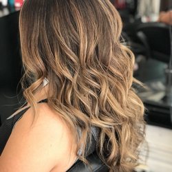Salon Lucia