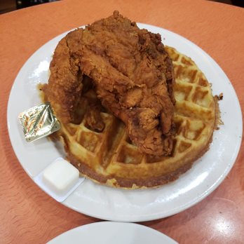 Amy Ruth's - Chicken and waffles -Reverend Al Sharpton - Southern Near Me - New York, New York
