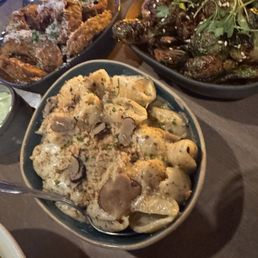 Truffle Mac n cheese Truffle Mac n cheese