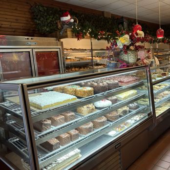 Styertowne Bakery - Bakeries Near Me - Clifton, New Jersey