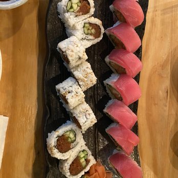 MiMi's Kitchen - Redwood Roll Spicy Ahi Roll - Asian Fusion Near Me - San Jose, California MiMi's Kitchen - Redwood Roll Spicy Ahi Roll - Asian Fusion Near Me - San Jose, California