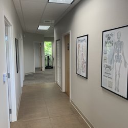 Orlando Injury & Health Center - Main hallway back to our treatment area.
